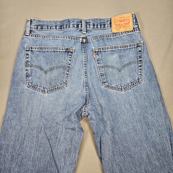 Levi's 550 Men’s Medium Wash 550 Relaxed Fit Denim Jeans - 36x30 - Picture 9 of 10